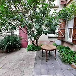 Grand studio confort avec extérieur